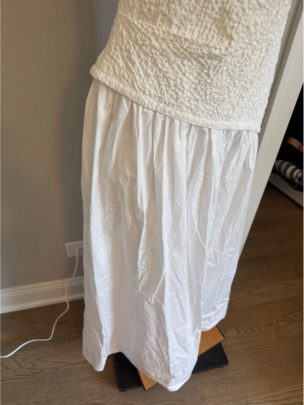 STAUD Strapless White Midi Dress with Textured Bodice and Flowing Skirt - Picture 4 of 10